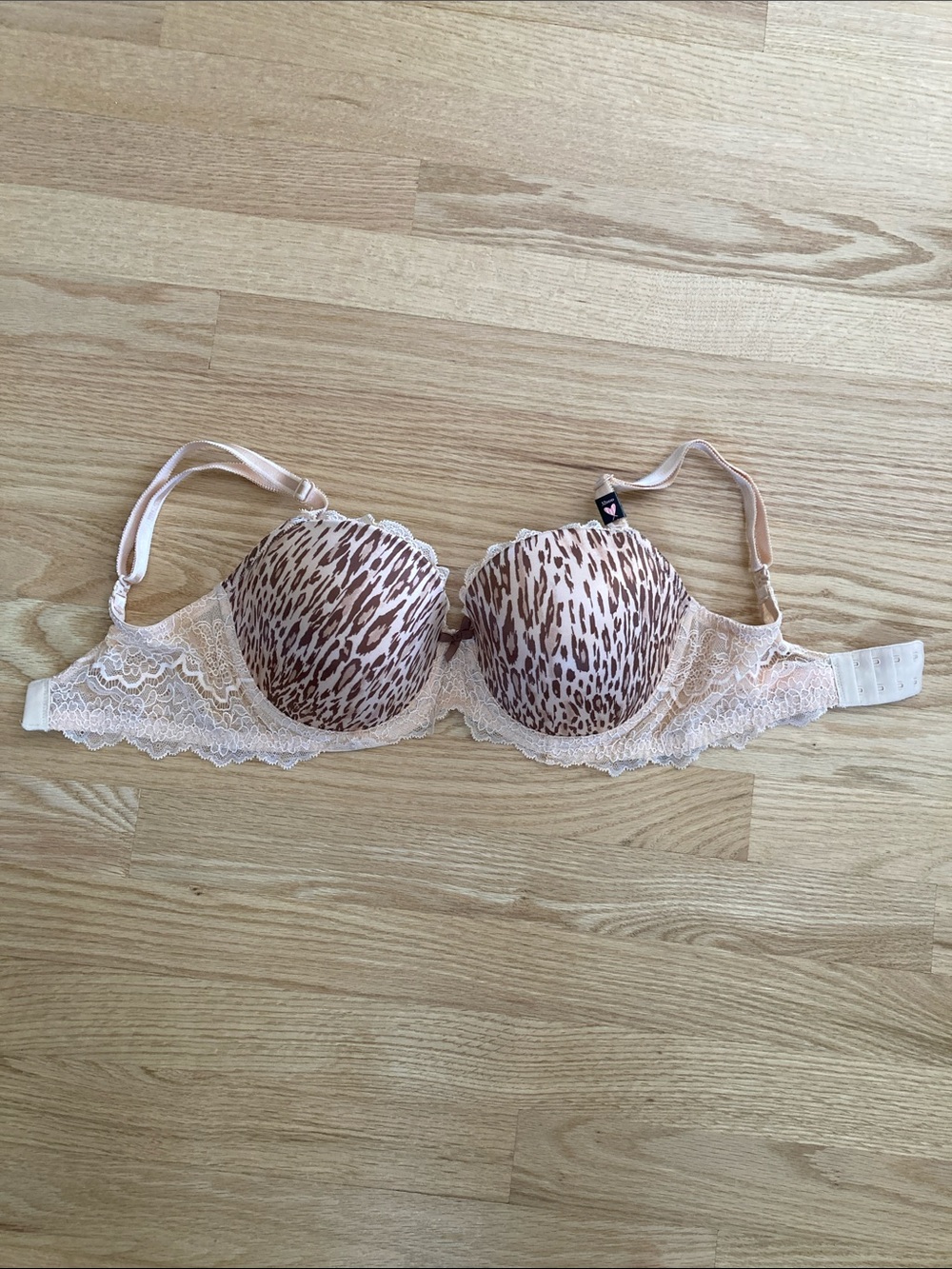 NWT Victoria's Secret Leopard Print Lace Dream Angels Demi Bra - Nude/Brown